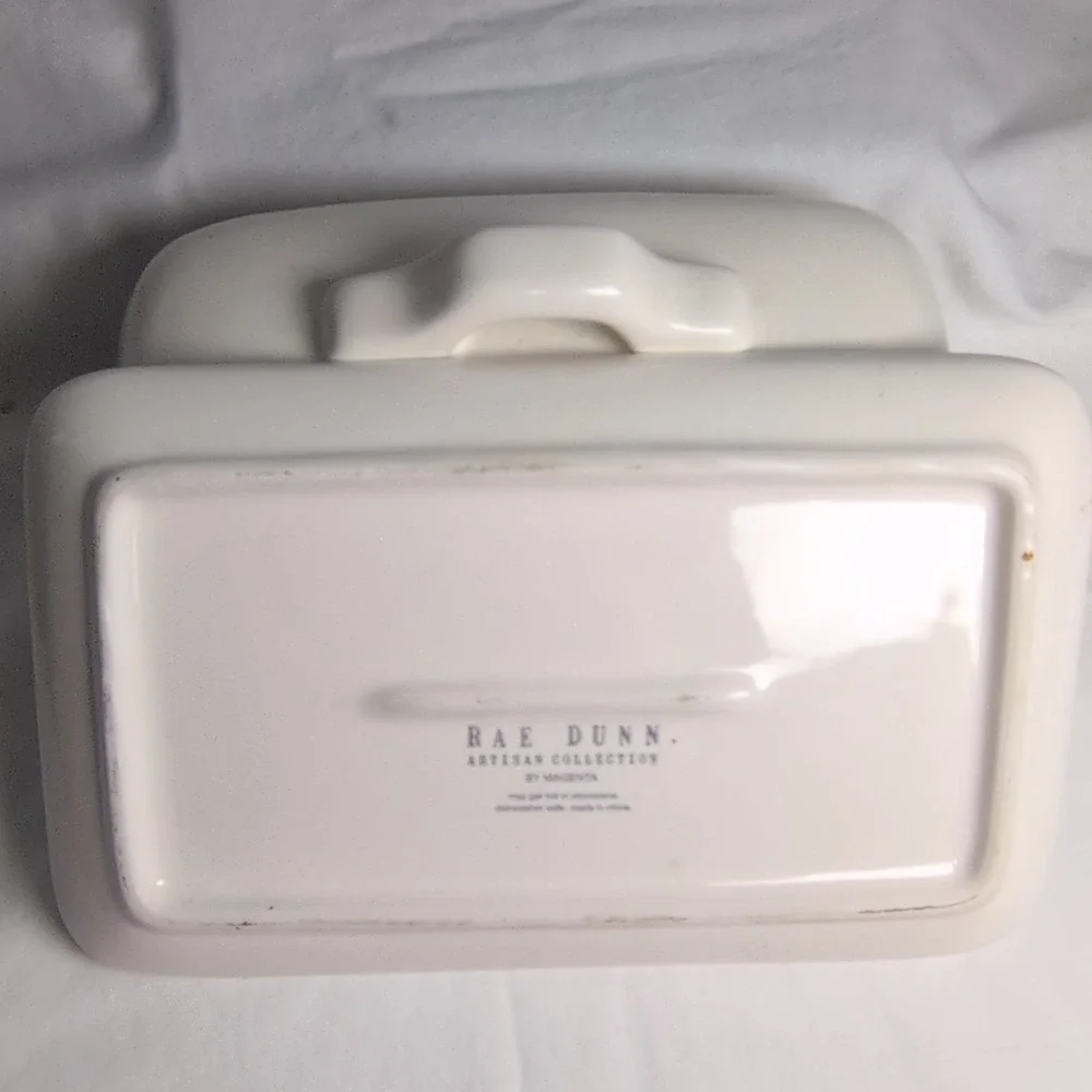 Rae Dunn Covered‎ Butter Dish Ceramic White Rectangle Lid Included Glossy Finish